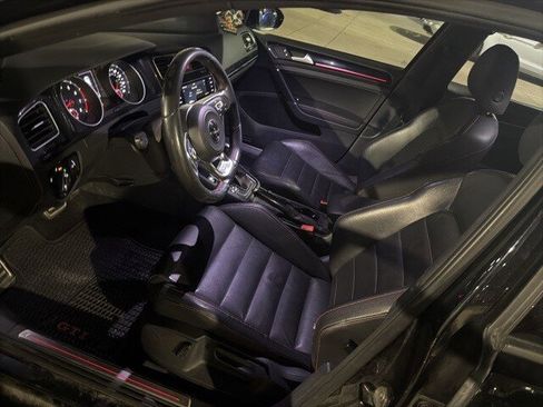 Used 2016 Volkswagen GTI SE image 12