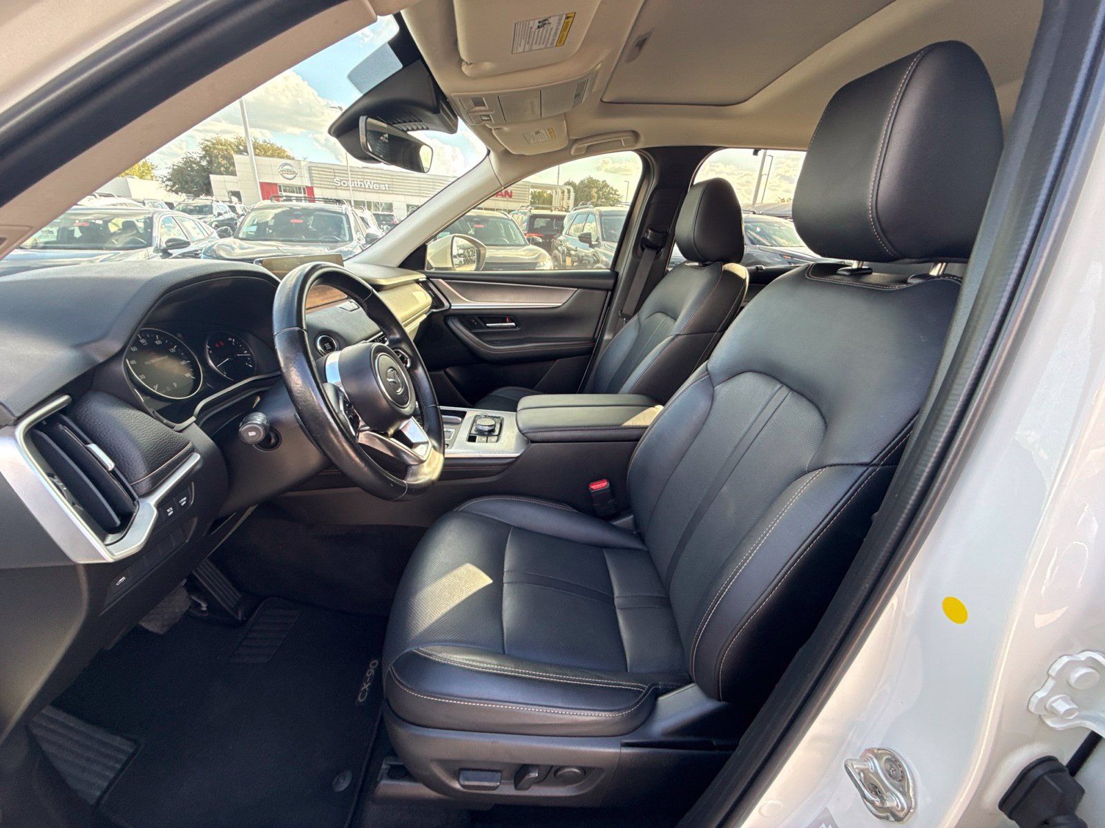 Used 2024 MAZDA CX-90 3.3 Turbo w/ Preferred Plus AWD/4WD image 11