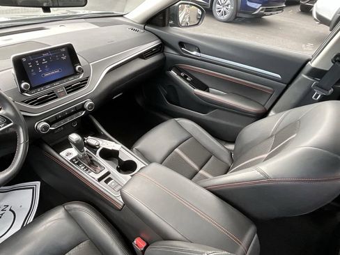 Used 2023 Nissan Altima 2.5 SR image 24