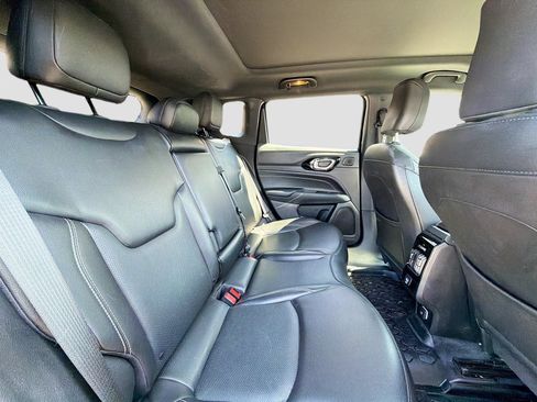 Used 2022 Jeep Compass High Altitude AWD/4WD image 20