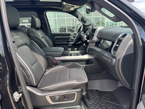 New 2026 RAM 1500 Laramie AWD/4WD image 21