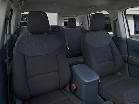 New 2025 Ford Maverick XL image 10