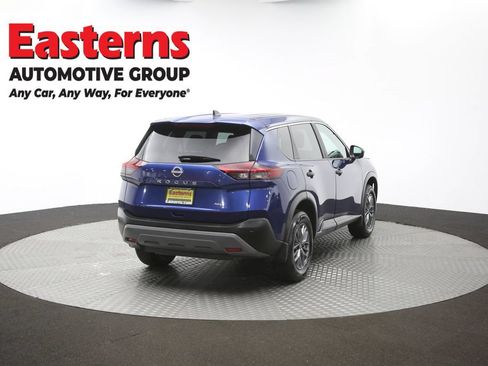 Used 2023 Nissan Rogue S AWD/4WD image 40