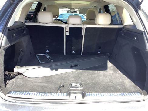 Used 2018 Mercedes-Benz GLC 300 4MATIC image 11