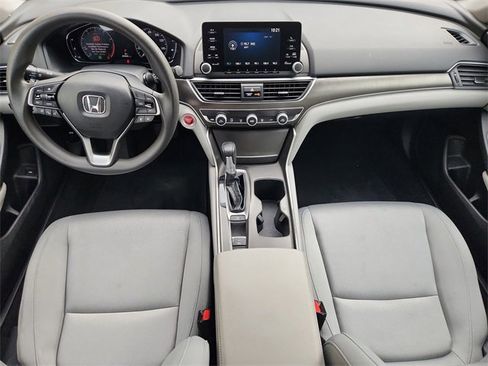 Used 2019 Honda Accord LX image 19