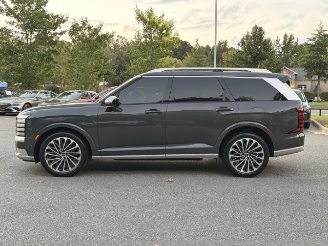 Used 2026 Hyundai Palisade Calligraphy FWD image 6