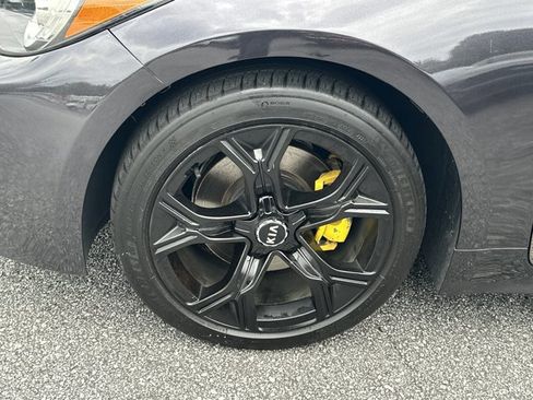 Certified 2020 Kia Stinger GT-Line w/ Sun & Sound Package RWD image 12
