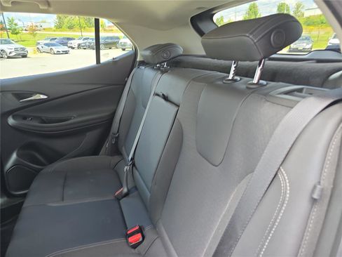 Used 2023 Buick Encore GX Select w/ Sport Touring Package image 7