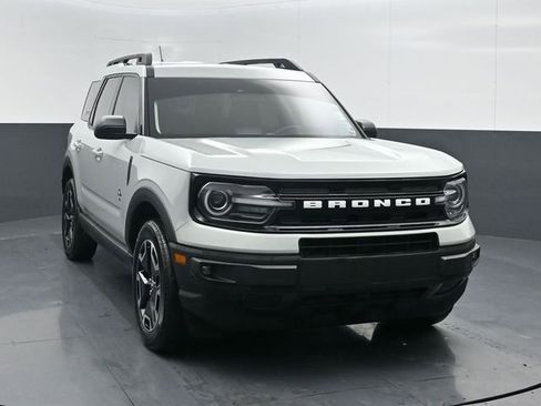 Used 2023 Ford Bronco Sport Outer Banks image 1