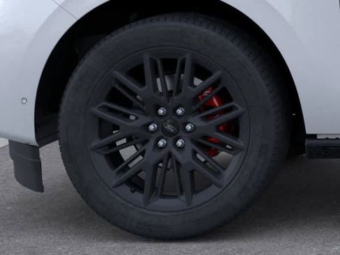 New 2025 Ford Expedition Max Platinum w/ Stealth Performance Package image 19