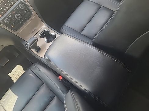 Used 2015 Jeep Grand Cherokee Limited AWD/4WD image 16