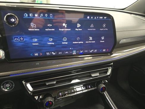 New 2026 Chevrolet Traverse High Country image 13