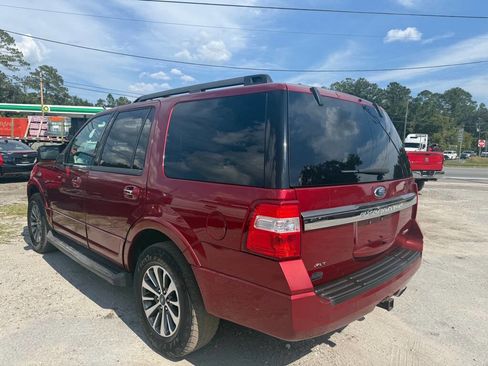 Used 2016 Ford Expedition XLT w/ Equipment Group 202A image 7