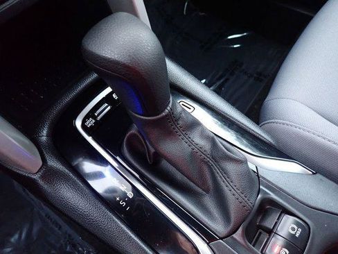 Certified 2024 Toyota Corolla Cross AWD Hybrid image 23