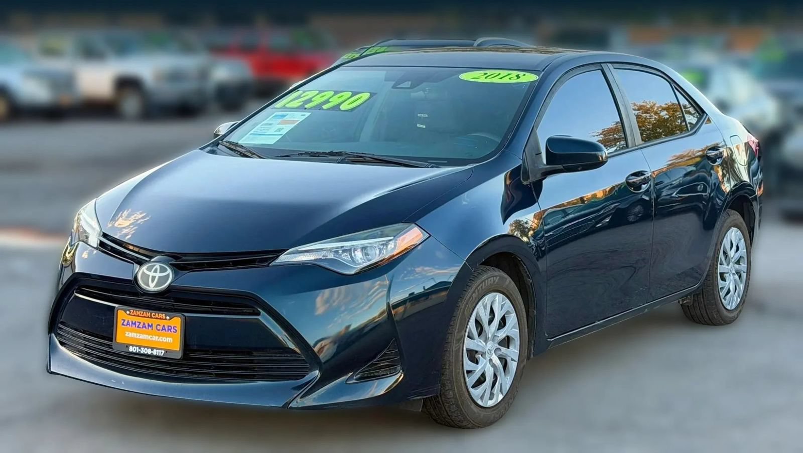Used 2018 Toyota Corolla LE w/ Carpet Mat Package (TMS) FWD image 5