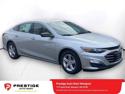 Used 2020 Chevrolet Malibu LS FWD image 1