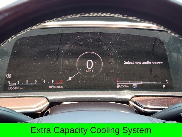Used 2021 Cadillac Escalade Premium Luxury Platinum w/ Heavy-Duty Trailer Package AWD/4WD image 16