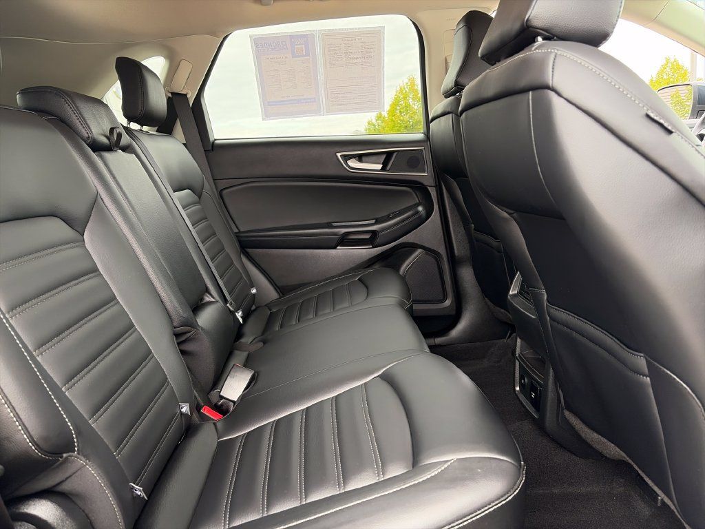 Used 2024 Ford Edge SEL w/ Convenience Package AWD/4WD image 33