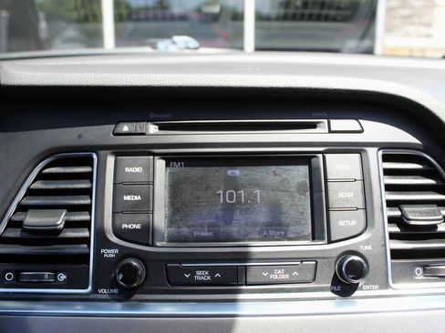 Used 2015 Hyundai Sonata Sport image 18