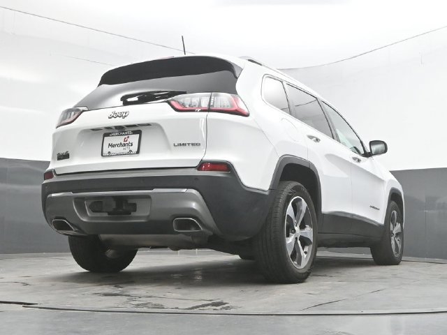 Used 2019 Jeep Cherokee Limited w/ Trailer Tow Group AWD/4WD image 26