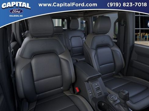 New 2025 Ford Bronco Outer Banks AWD/4WD image 10