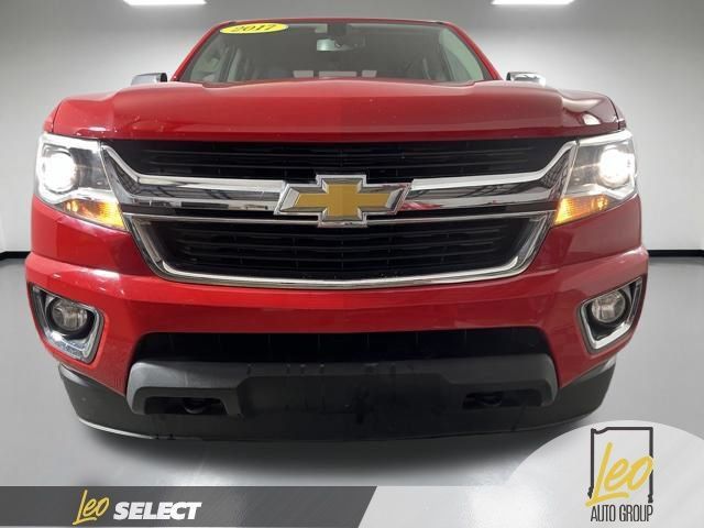 Used 2017 Chevrolet Colorado LT w/ Luxury Package, Chrome AWD/4WD image 2