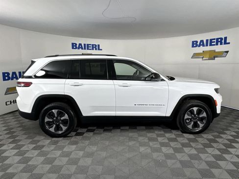 Used 2022 Jeep Grand Cherokee Limited 4xe image 4
