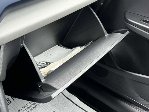 Certified 2022 Volkswagen Taos SE image 35