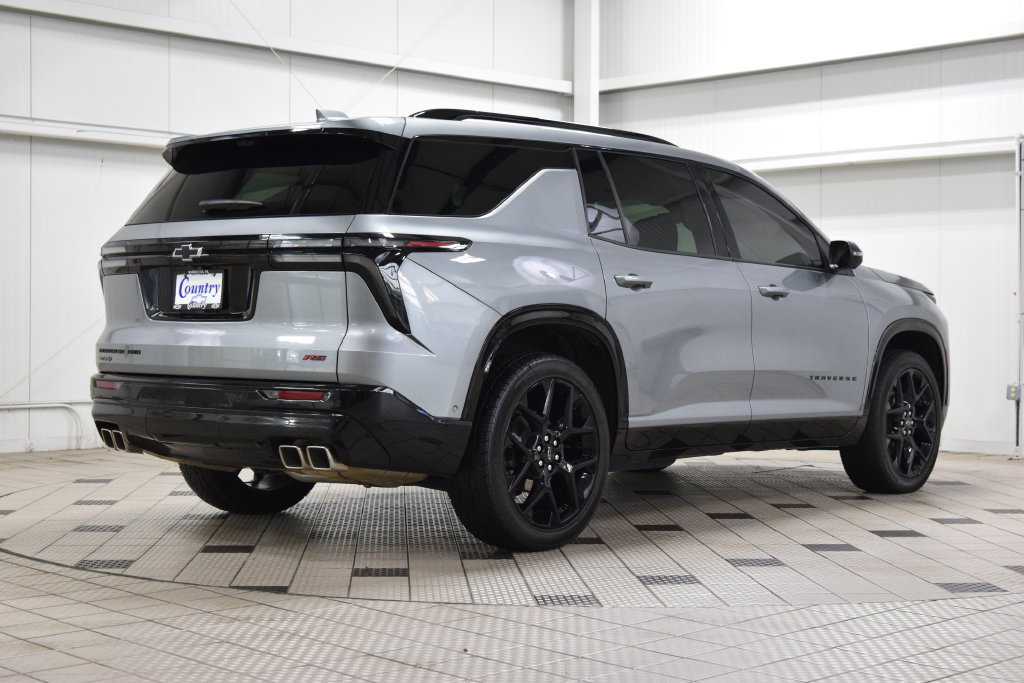 Used 2024 Chevrolet Traverse RS AWD/4WD image 8