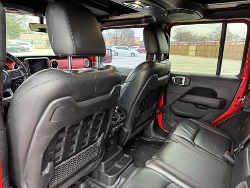 Used 2021 Jeep Wrangler Unlimited Rubicon image 33