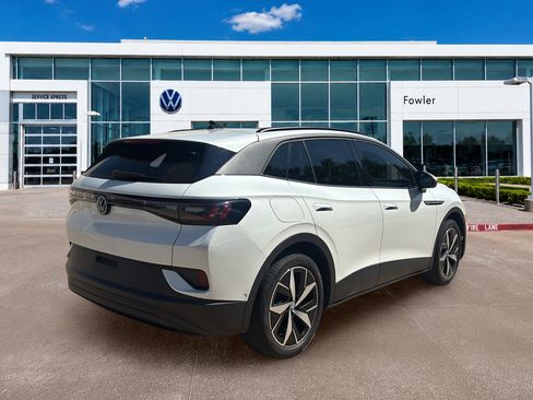 Used 2023 Volkswagen ID.4 S RWD image 5