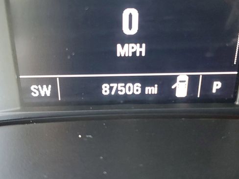 Used 2022 Chevrolet Colorado LT w/ Fleet Safety Package RWD image 14