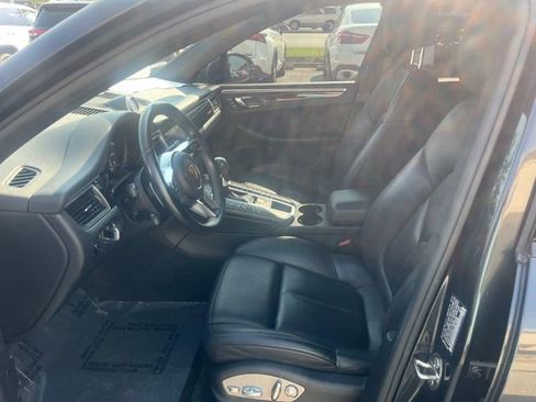 Used 2018 Porsche Macan image 15