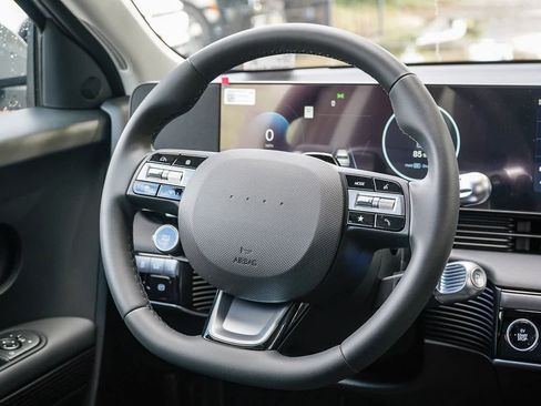 New 2026 Hyundai Ioniq 5 SEL image 17