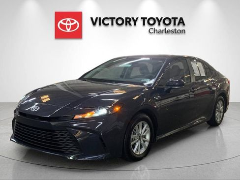 Used 2026 Toyota Camry LE FWD image 1