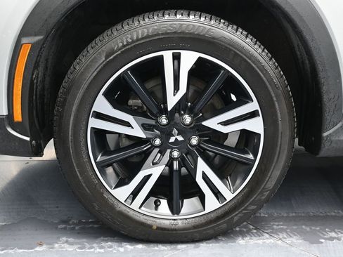 Used 2024 Mitsubishi Eclipse Cross SE image 11