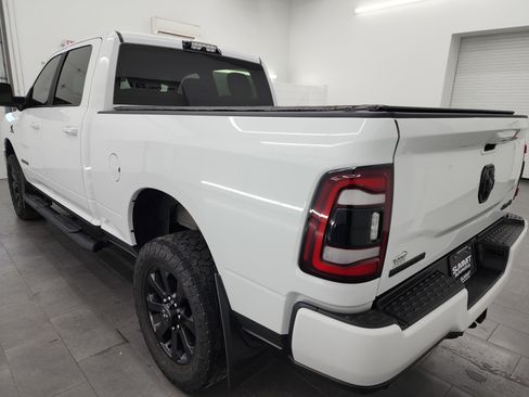 Used 2020 RAM 2500 Big Horn w/ Night Edition image 6