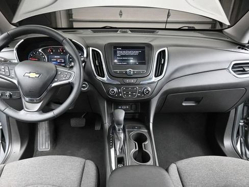 Used 2023 Chevrolet Equinox LT FWD image 18