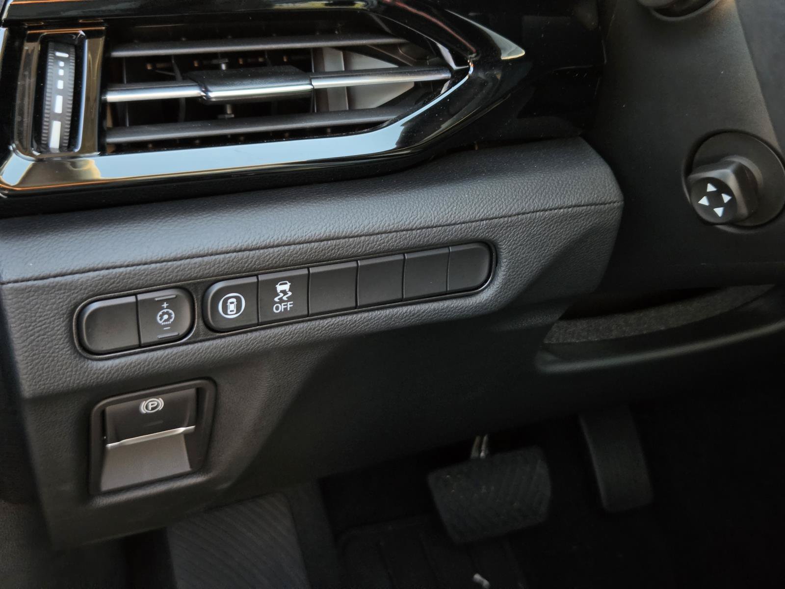 Used 2026 Acura MDX SH-AWD image 20