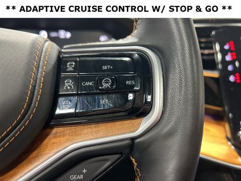 Certified 2024 Jeep Grand Wagoneer L Series III image 8