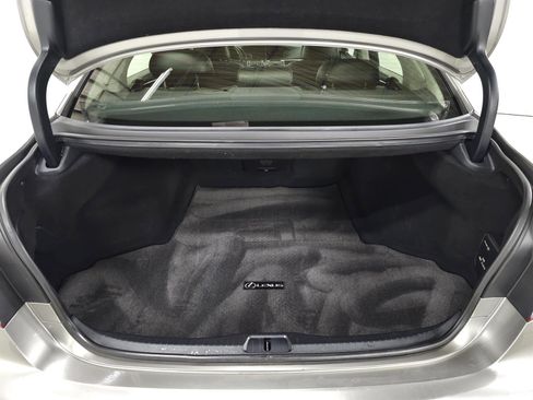 Used 2017 Lexus LS 460 AWD image 7