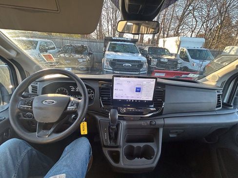 Certified 2023 Ford Transit 350 XLT image 27
