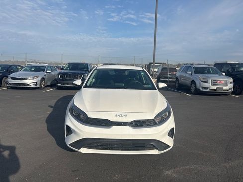 Used 2022 Kia Forte LXS w/ LXS Technology Package image 8