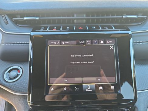 New 2025 Jeep Grand Cherokee Laredo w/ Luxury Tech Group I image 23