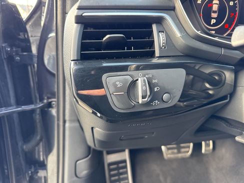 Used 2018 Audi A4 2.0T Premium Plus w/ Premium Plus Package image 28