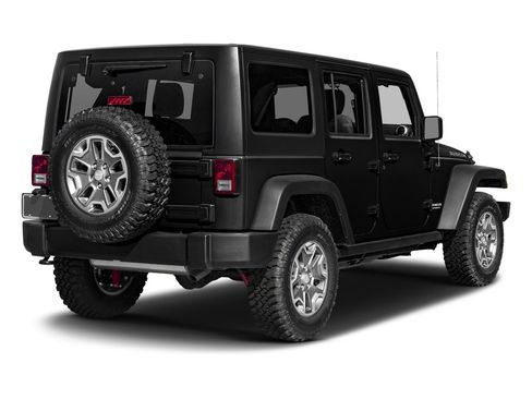 Used 2017 Jeep Wrangler Unlimited Rubicon w/ Connectivity Group AWD/4WD image 3