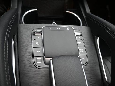 Certified 2026 Mercedes-Benz GLE 450 4MATIC image 18