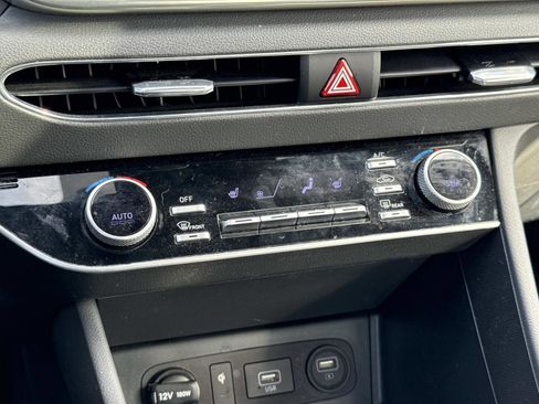 Used 2023 Hyundai Sonata SEL Plus w/ Preferred Accessory Package image 7