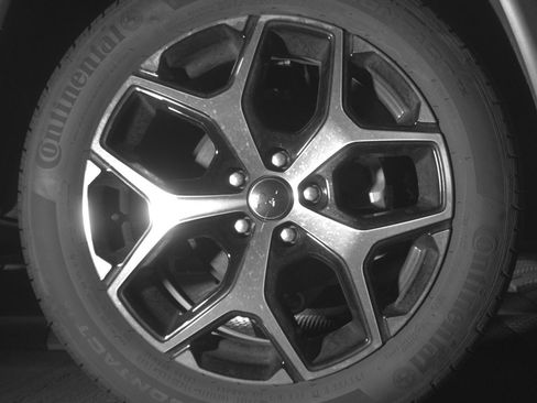 Used 2025 Jeep Compass Limited image 14