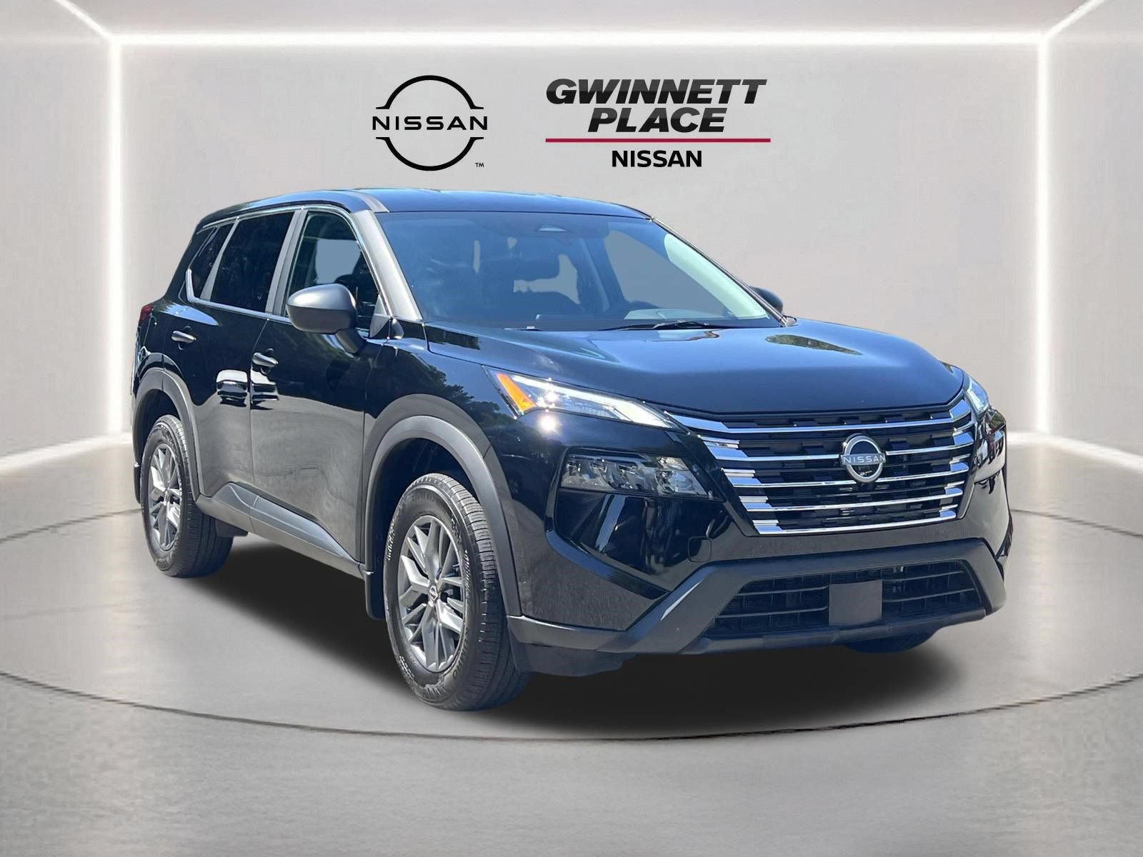 Used 2026 Nissan Rogue S FWD image 25